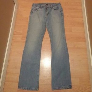 Juniors jeans